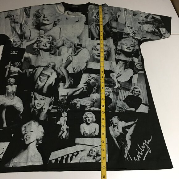 Marilyn Monroe All Over Print AOP Black T-Shirt XL - Picture 5 of 5